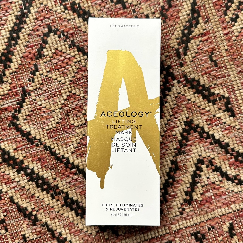 NIB Aceology lifting treatment mask 💋